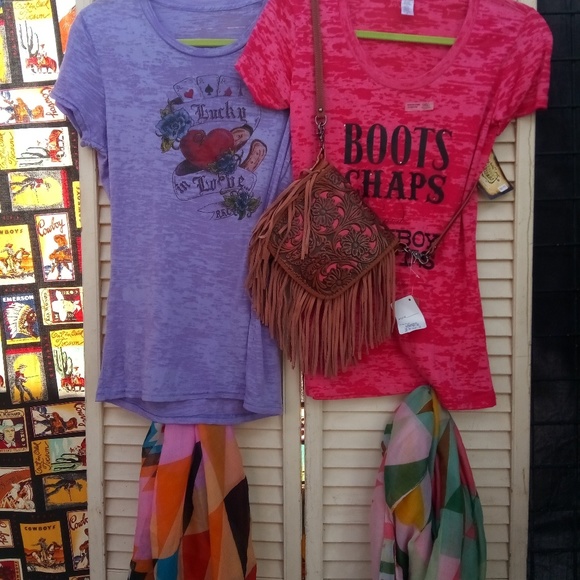 Meet your Posher, Debrarose - Picture 10 of 17